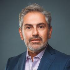 Hakan Usal, MD headshot 