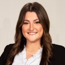 Sage Zunda, DO headshot