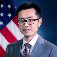 Lawrence Han, MD headshot