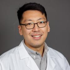 Patrick Yoo, MD headshot