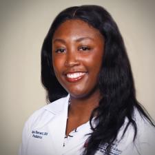 Maya Barrant, DO headshot