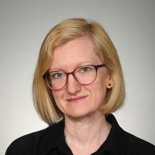 Amber C Handwerk, CRNP headshot