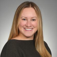 Erin A Roth, CRNP headshot