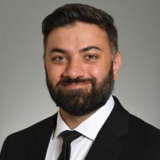 Hamza Khalid, MD headshot